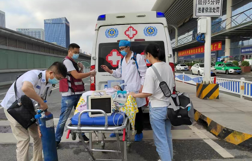 北镇市救护车出租公司